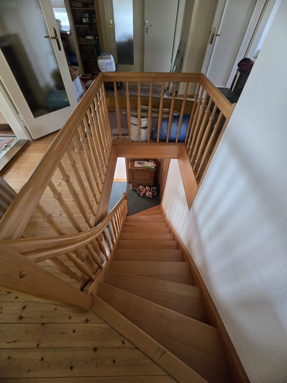 Treppe OG ins DG Zweifamilienhaus Freiberg