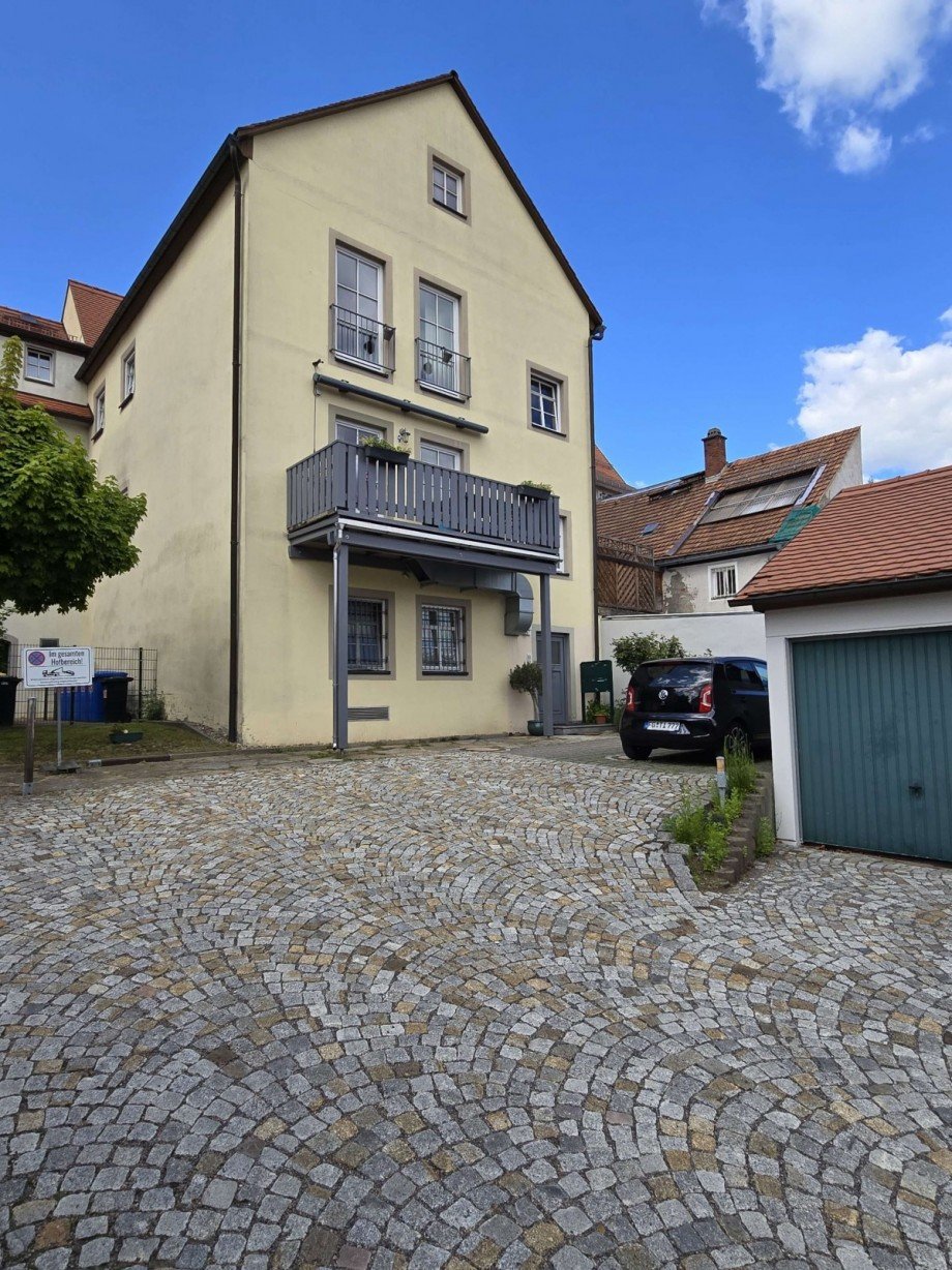 Hofansicht Mehrfamilienhaus Freiberg