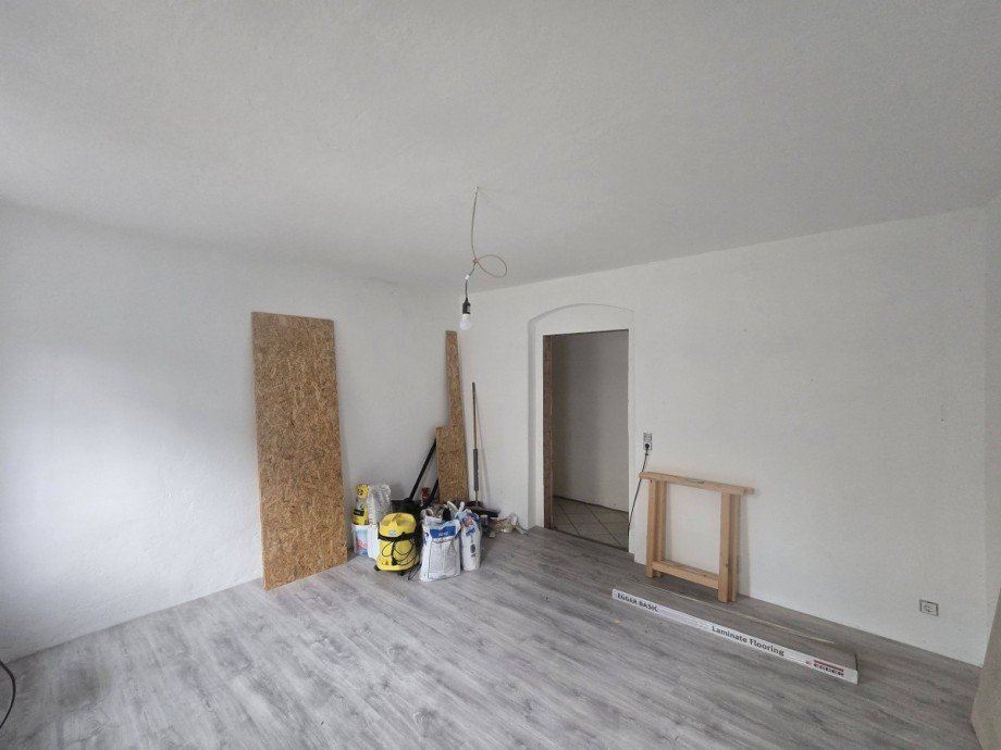 Zimmer EG Einfamilienhaus Halsbr�cke