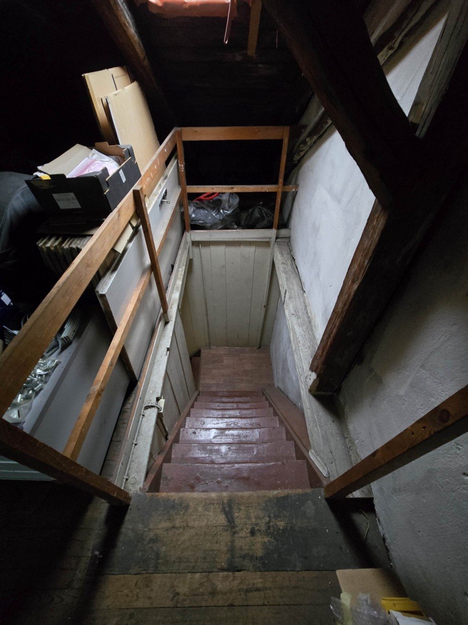 Bodentreppe Mehrfamilienhaus Freiberg