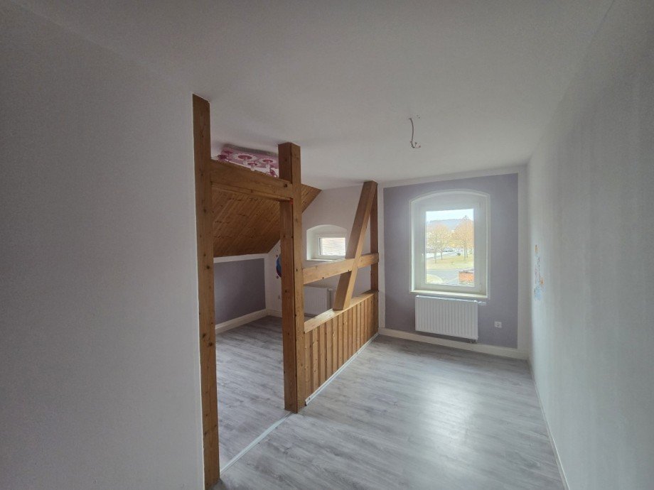 Zimmer OG Einfamilienhaus Halsbr�cke