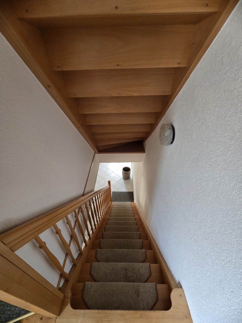 Treppe EG ins OG Einfamilienhaus Freiberg