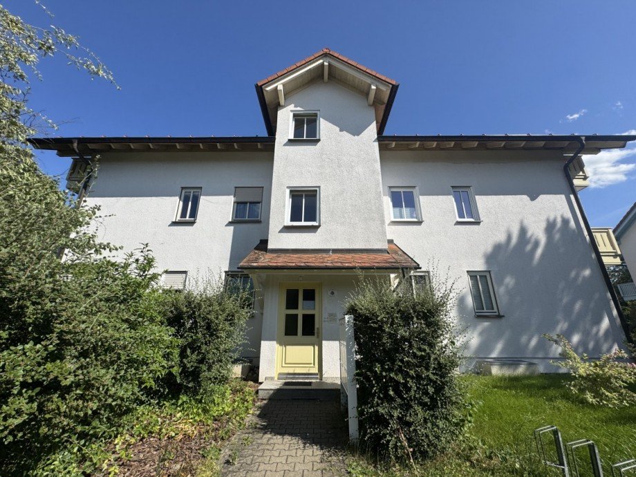 Eingang Etagenwohnung Klingenberg